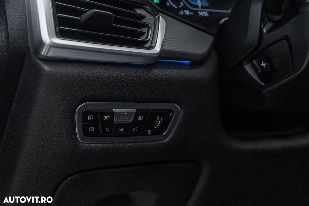 BMW X5 xDrive45e - 37