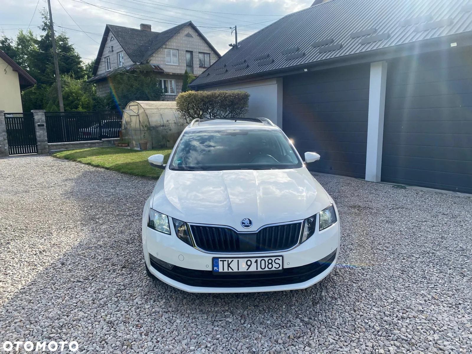 Skoda Octavia 2.0 TDI Clever DSG - 2