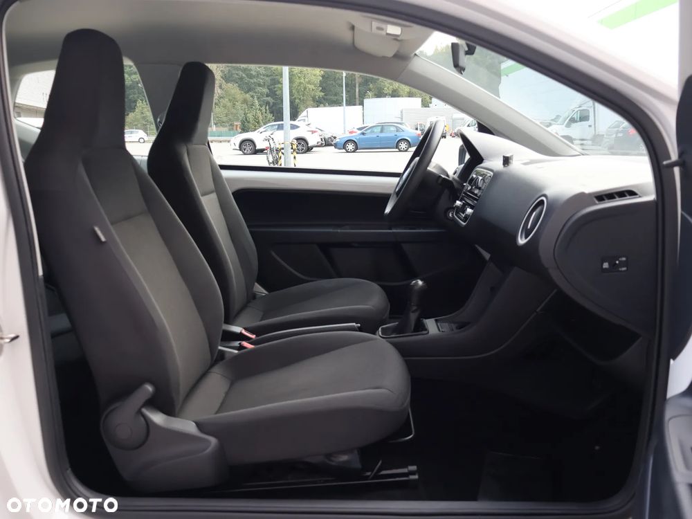 Volkswagen up! Standard - 8