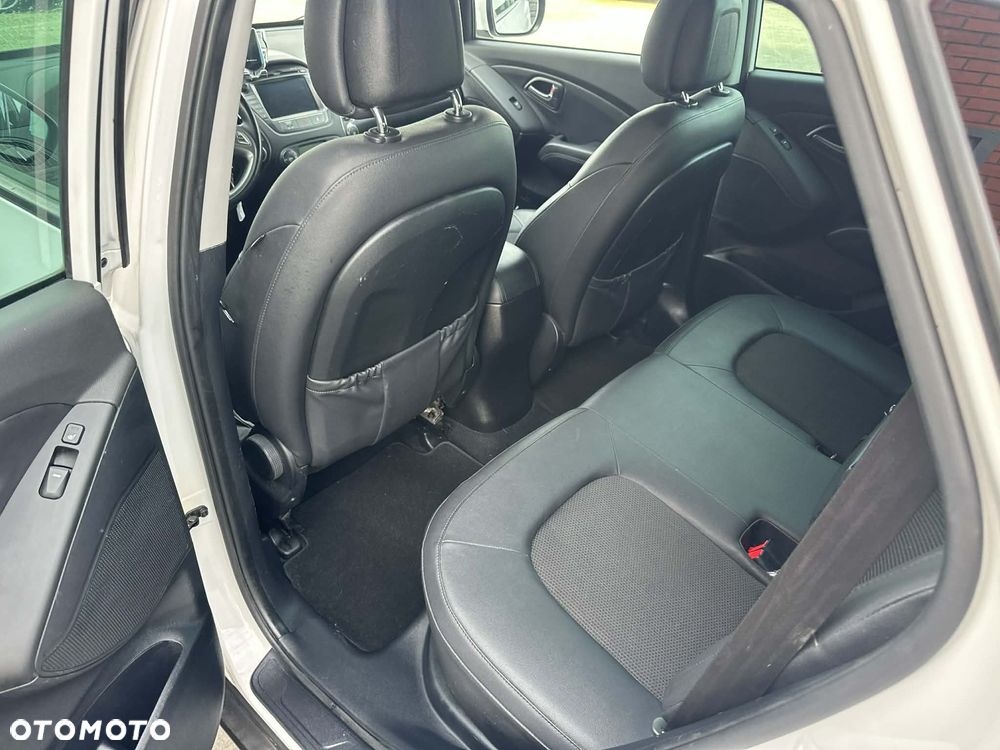 Hyundai ix35 1.7 CRDi 2WD blue Trend - 14