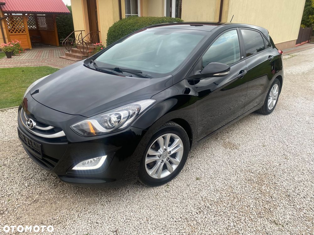 Hyundai i30 1.6 CRDi BlueDrive Premium - 27