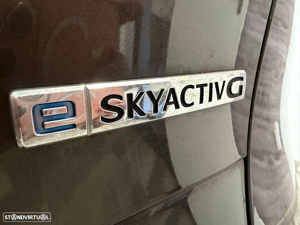 Mazda CX-30 2.0 Sky-G Evolve i-Active +Sport - 28