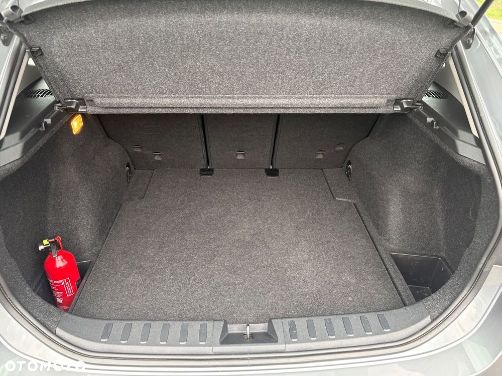 BMW X1 sDrive18d xLine - 22