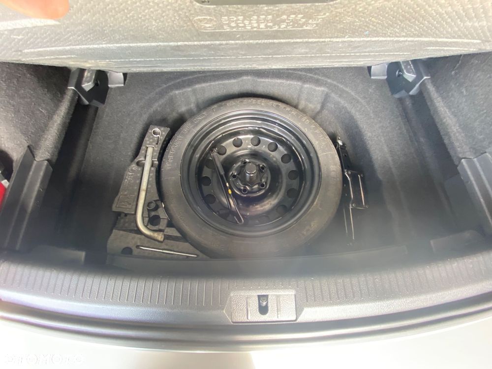 Volkswagen Golf - 9