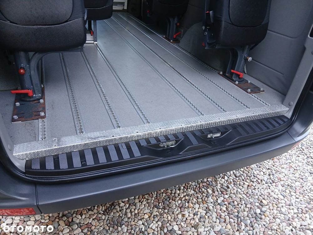 Mercedes-Benz Sprinter - 27