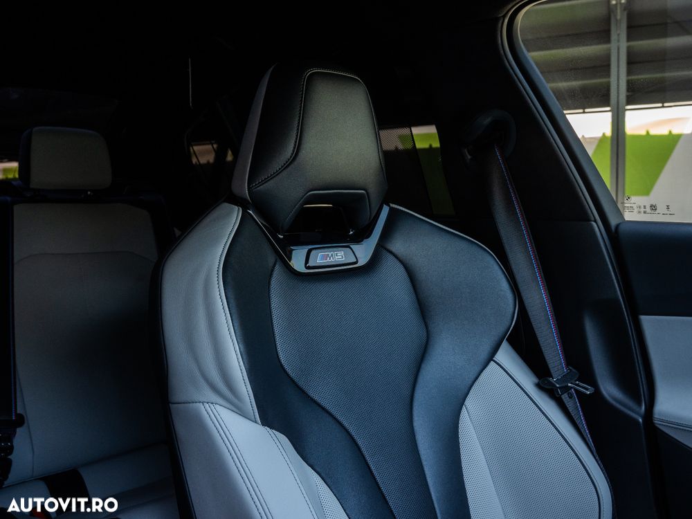 BMW M5 xDrive AT PHEV - 23