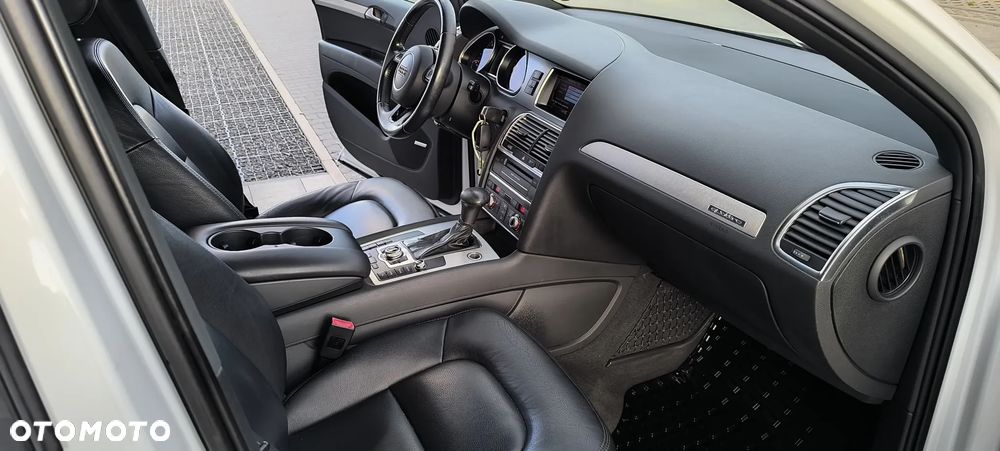 Audi Q7 3.0 TDI DPF Quattro Progressive Tiptr - 31