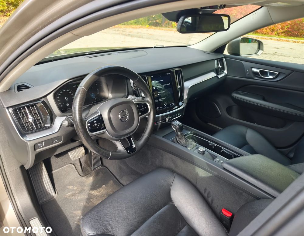 Volvo V60 D3 Geartronic Momentum - 14