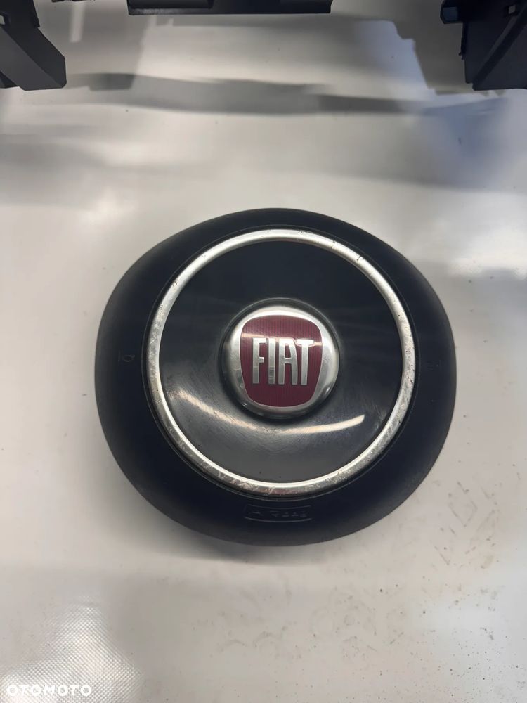 FIAT 500 DESKA ROZDZIELCZA/KONSOLA/KOKPIT 2018r - 4