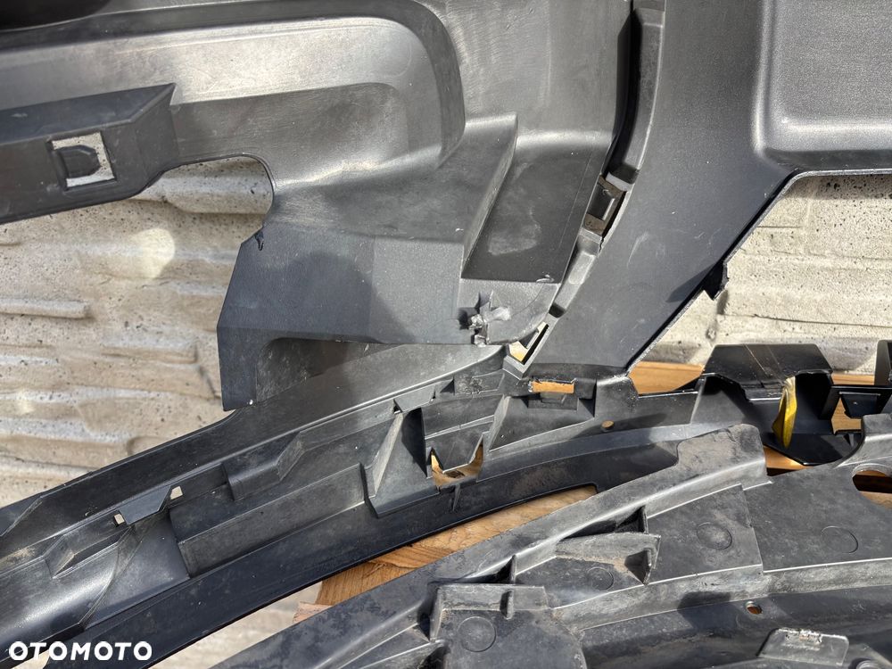 Volvo XC70  Crosscountry zderzak przedni 2007- - 6