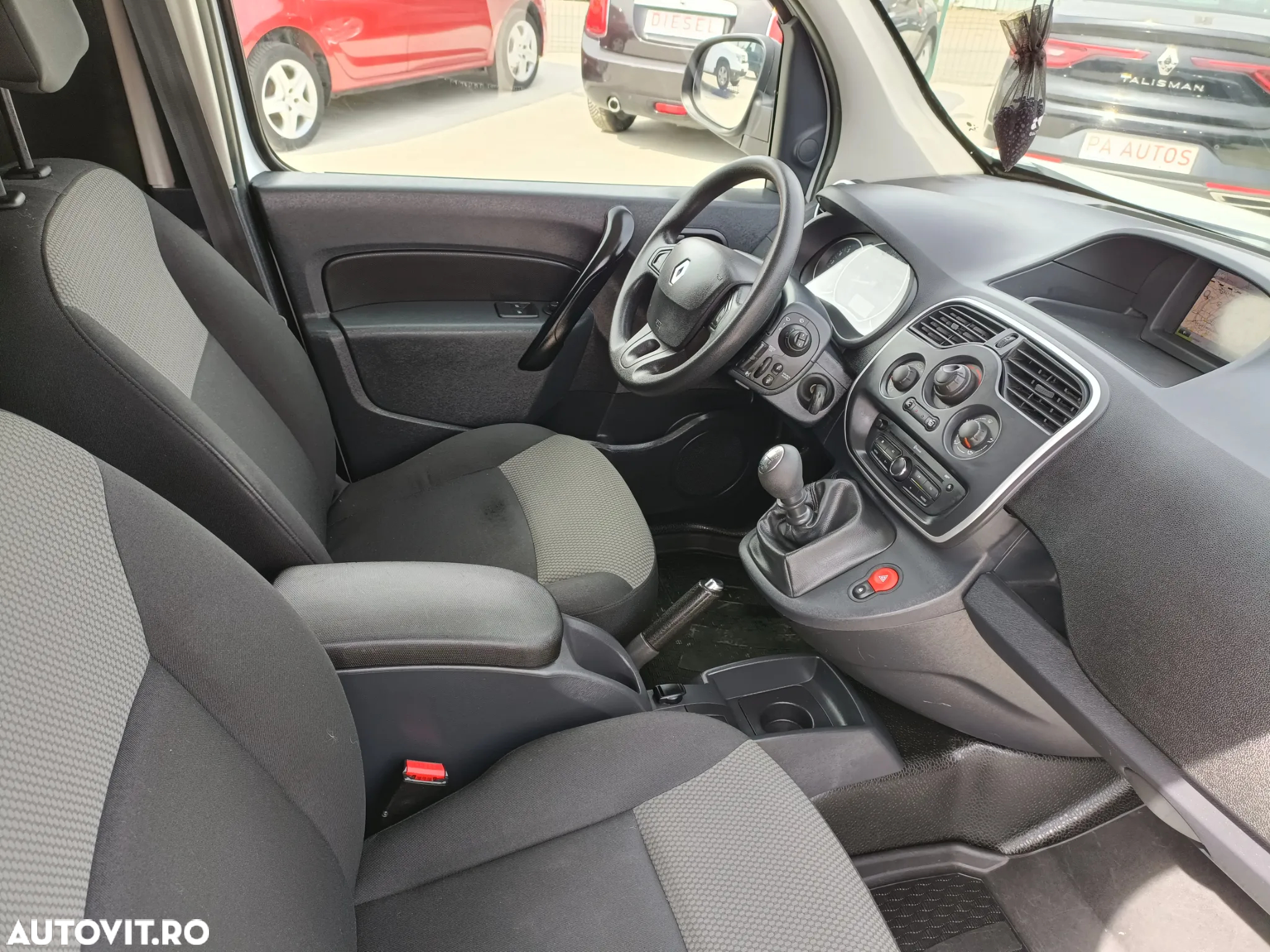 Renault Kangoo BLUE dCi 95 EDITION ONE - 9