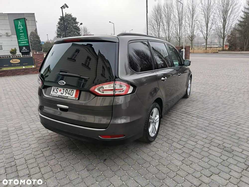 Ford Galaxy - 9