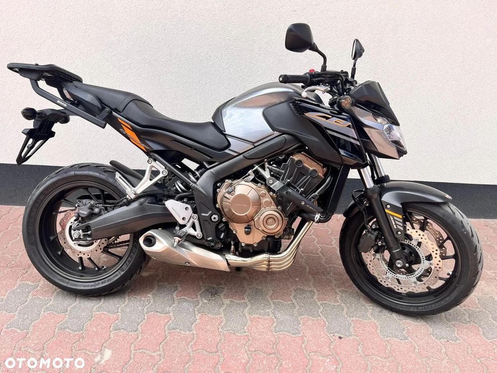 Honda CB - 2