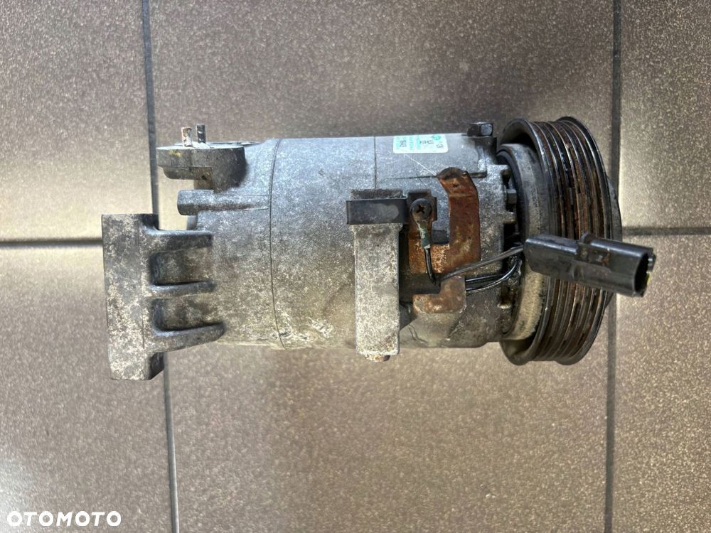 KOMPRESOR KLIMATYZACJI 1.4 16V KIA HYUNDAI F500-YN9AA06 - 2