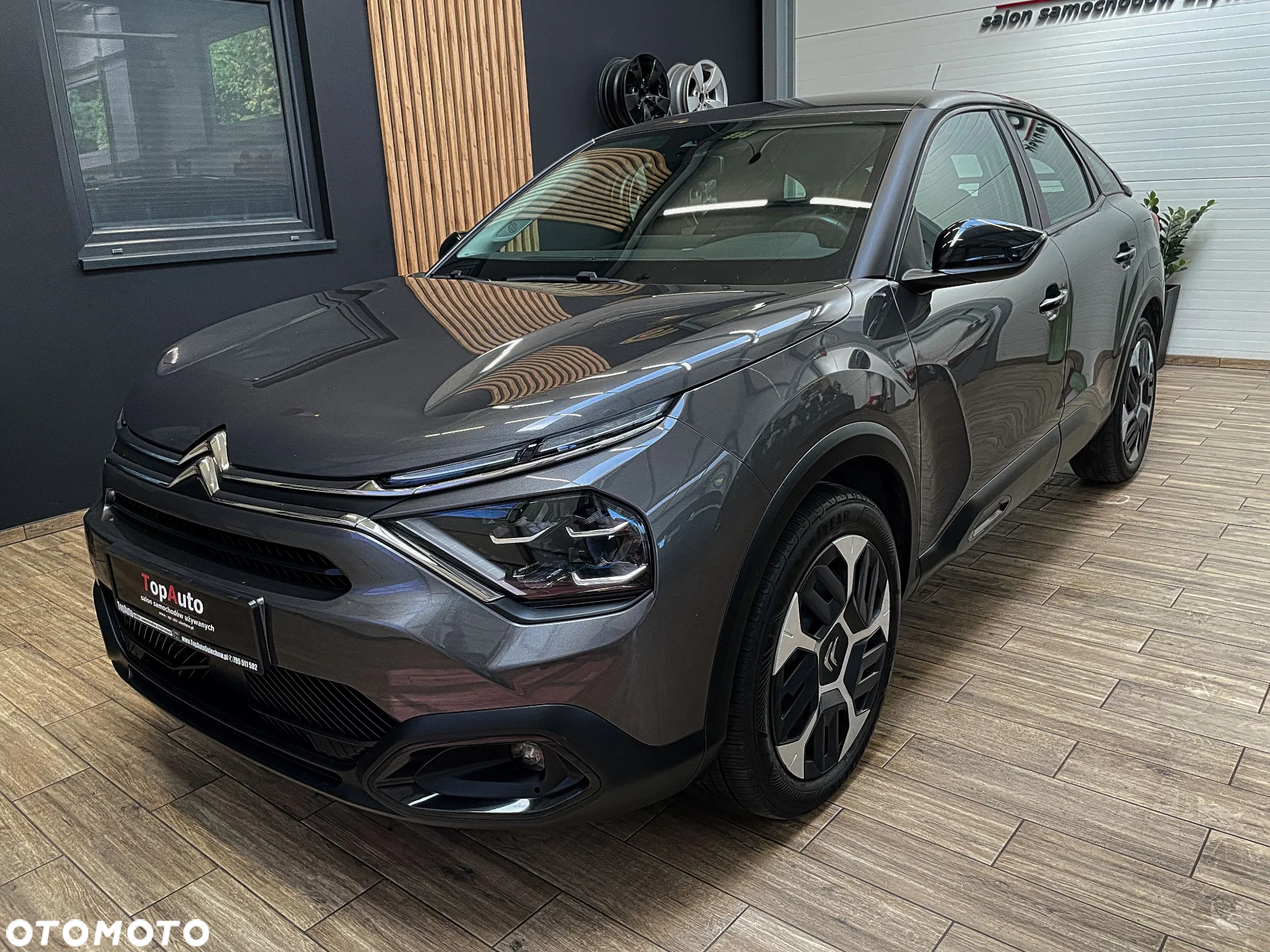 Citroën C4 PureTech 130 Stop&Start EAT8 SHINE - 13