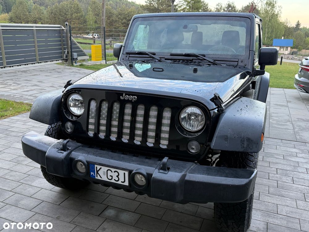 Jeep Wrangler - 2