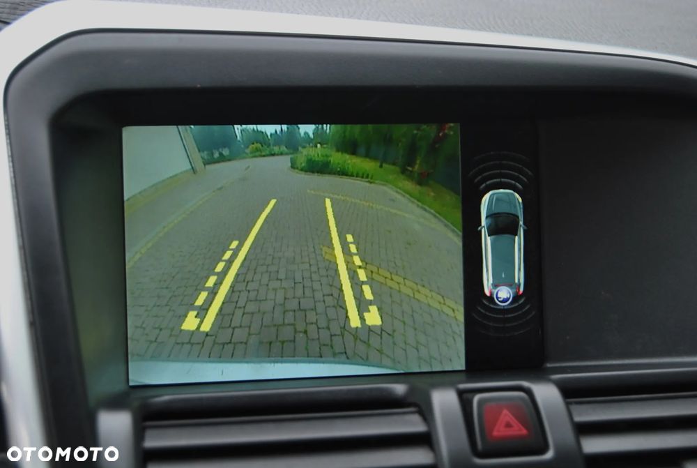Volvo XC 60 T5 Geartronic Summum - 13