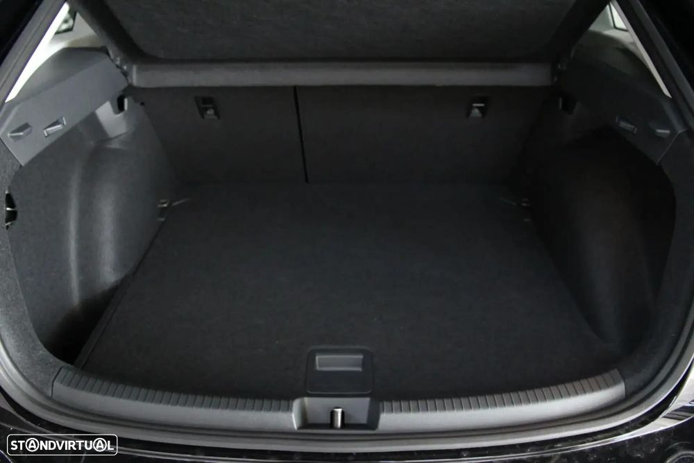VW Taigo 1.0 TSI Urban - 15