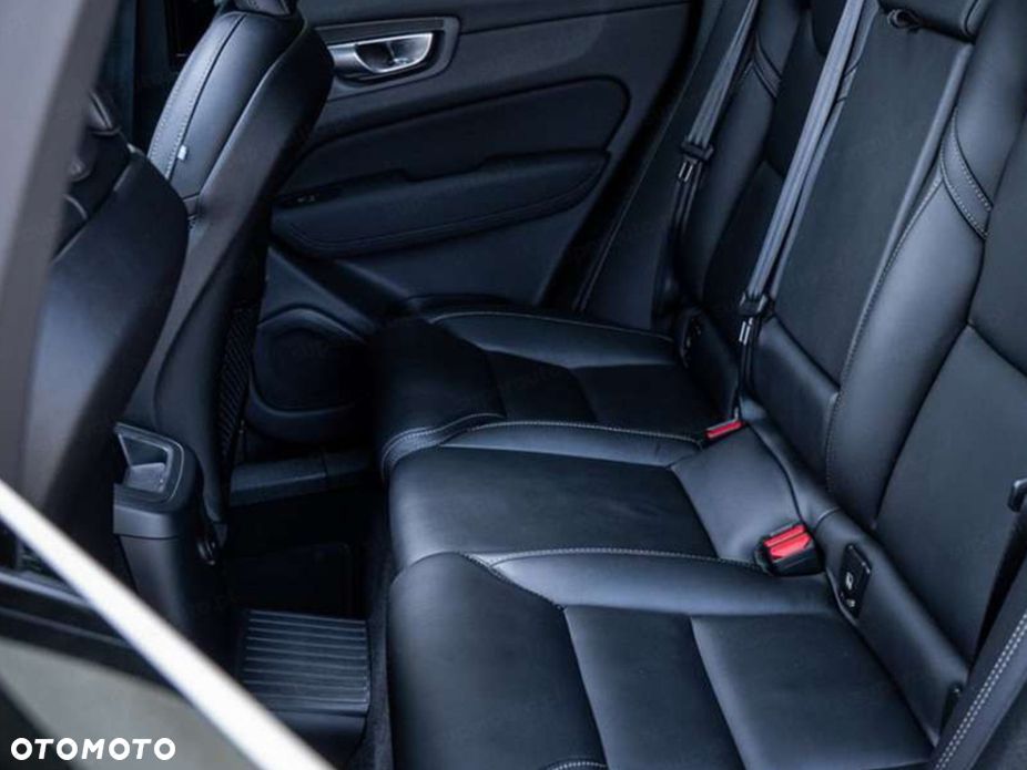 Volvo XC 60 - 21