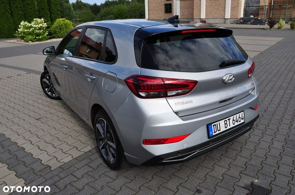 Hyundai i30 1.6 CRDI DCT Select - 24