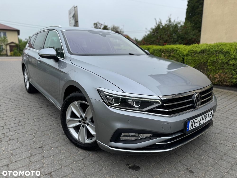 Volkswagen Passat Variant 2.0 TDI EVO Elegance DSG - 4