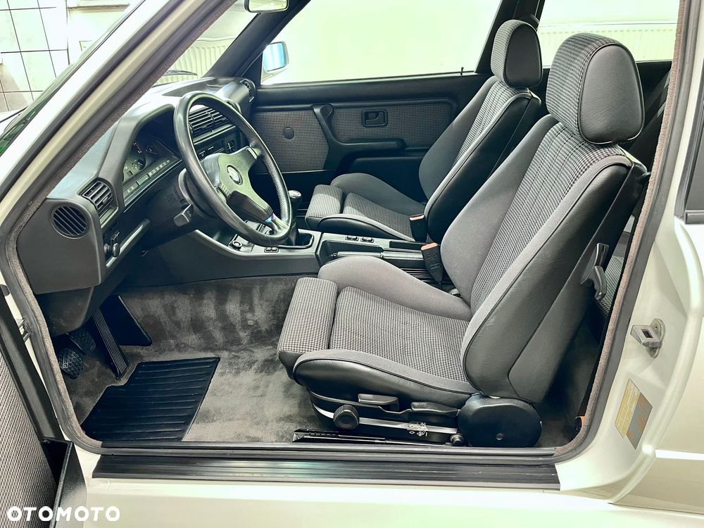 BMW M3 Standard - 20