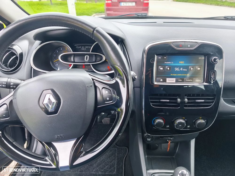 Renault Clio Sport Tourer 1.5 dCi Dynamique S - 10