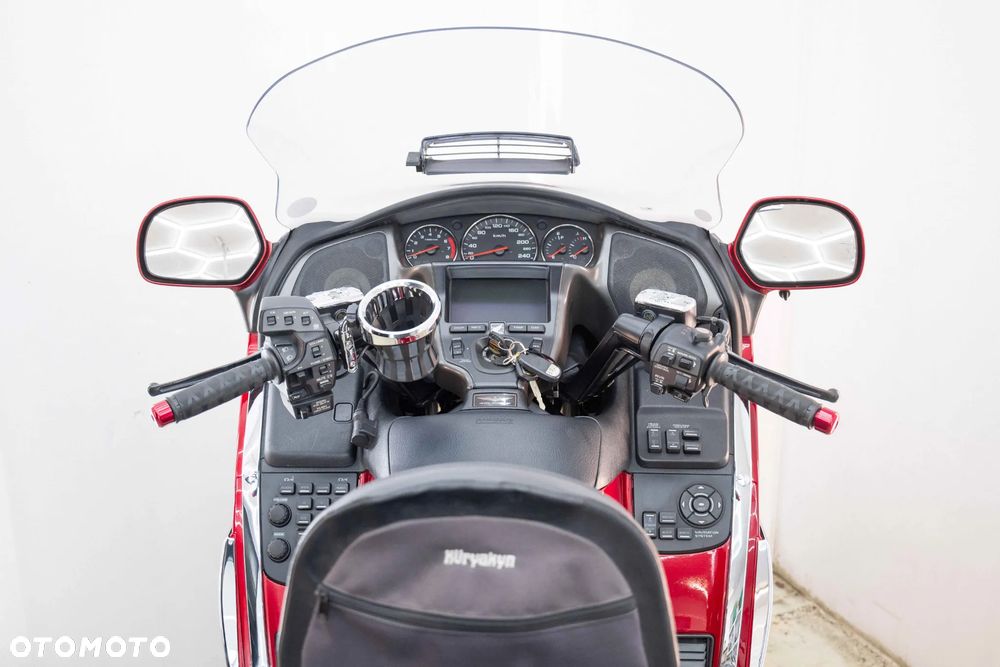 Honda GL - 26