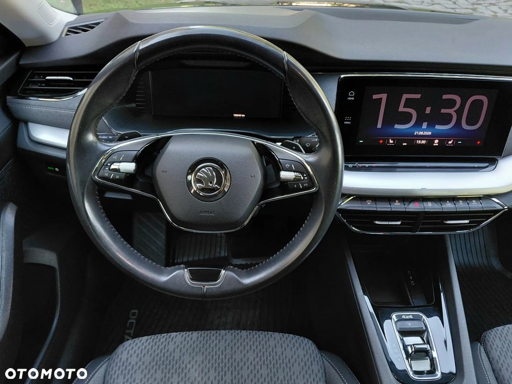 Skoda Octavia 2.0 TSI 4x4 Style DSG - 5