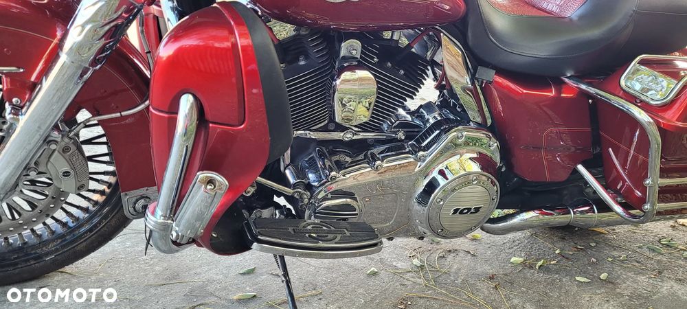 Harley-Davidson FLHTCU Ultra - 15