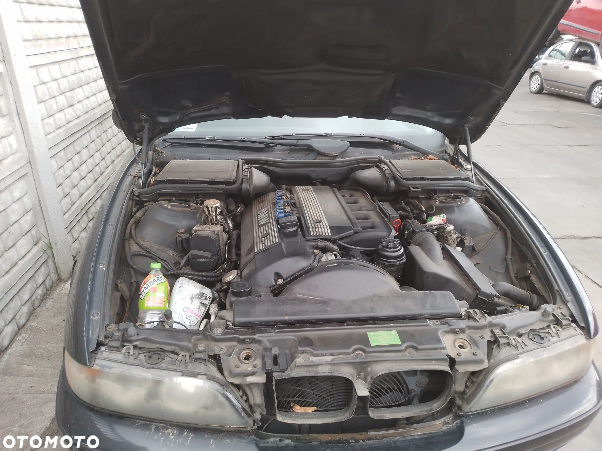BMW E39 LIFT 00-03 520I ALTERNATOR - 1