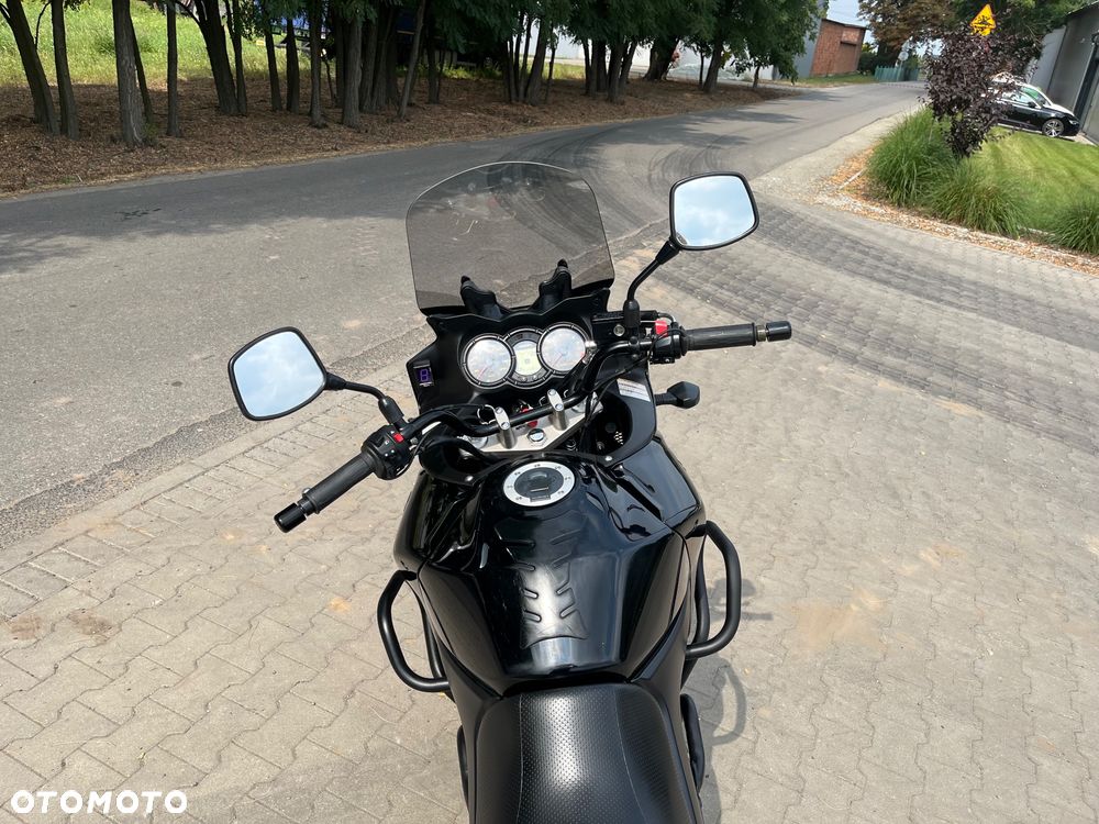 Suzuki V-STROM - 17