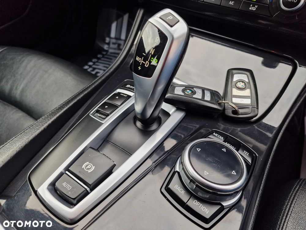 BMW Seria 5 520d Modern Line - 24