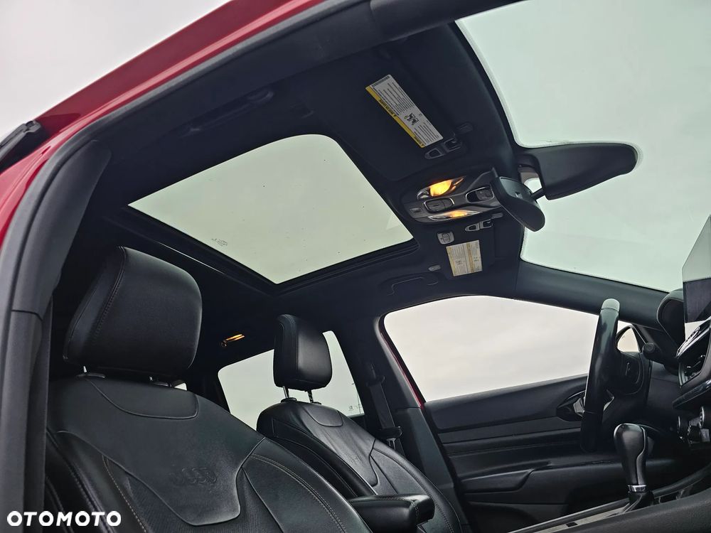Jeep Compass - 14