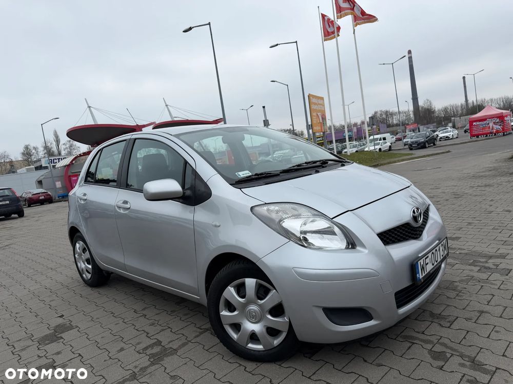 Toyota Yaris 1.33 Active - 1