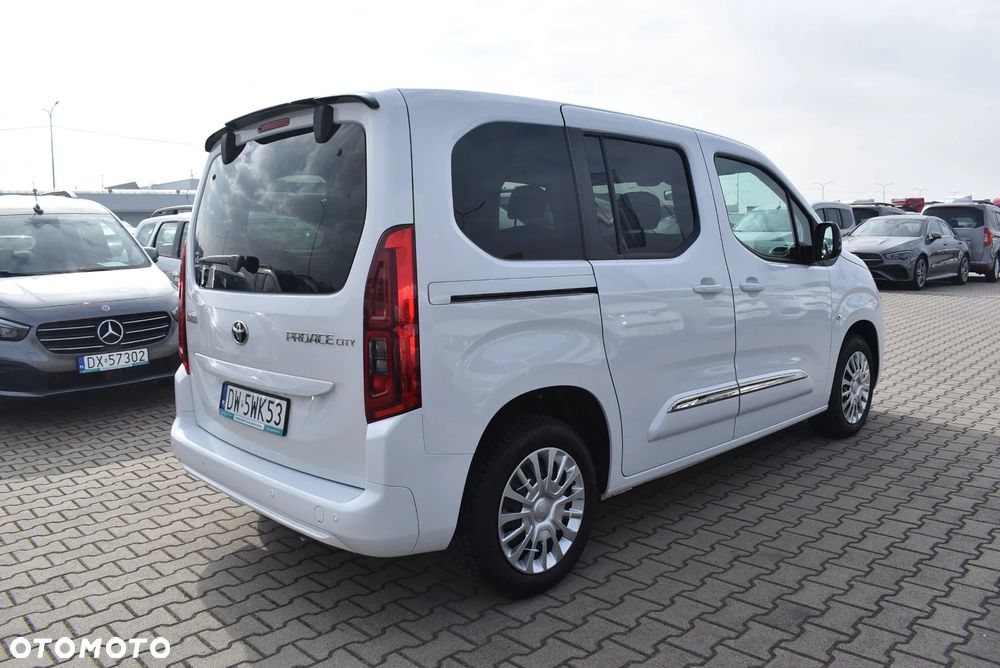 Toyota Proace City Verso 1.5 D-4D Business - 5