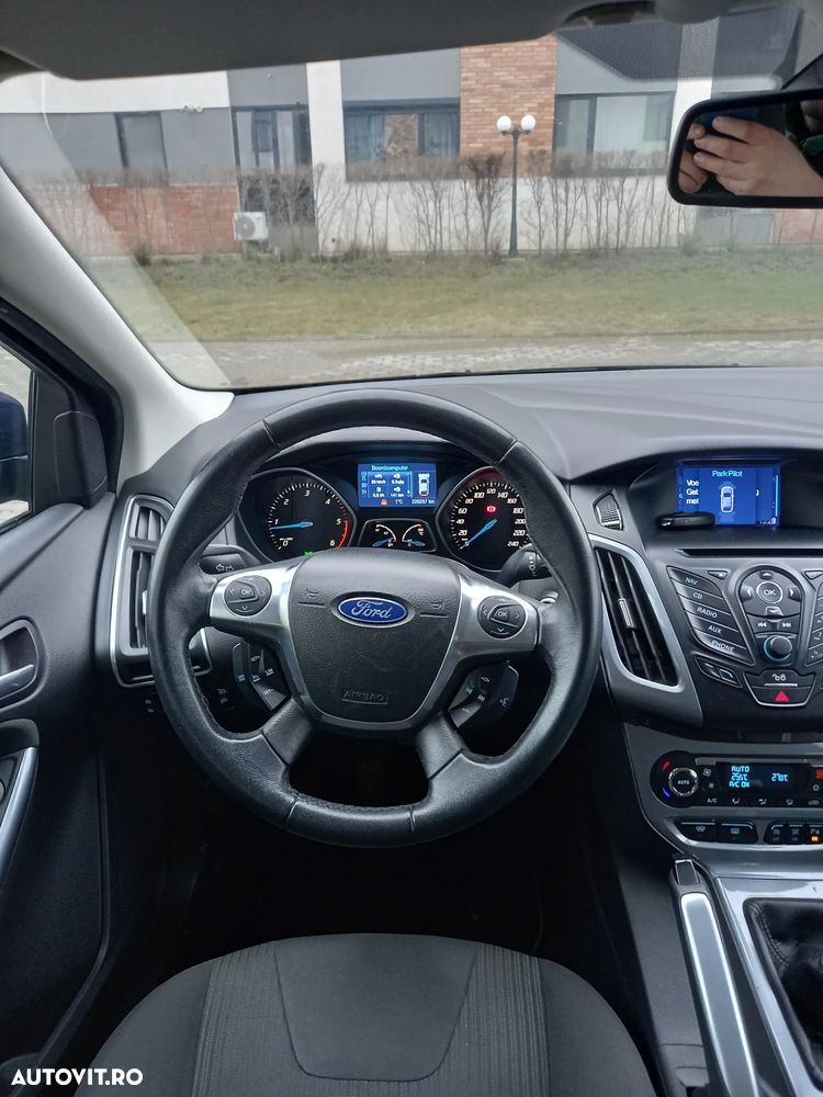 Ford Focus 1.6 TDCI DPF Start-Stopp-System Titanium - 12