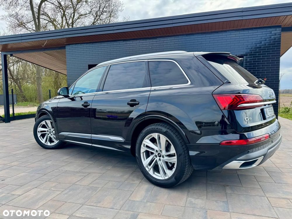 Audi Q7 - 8