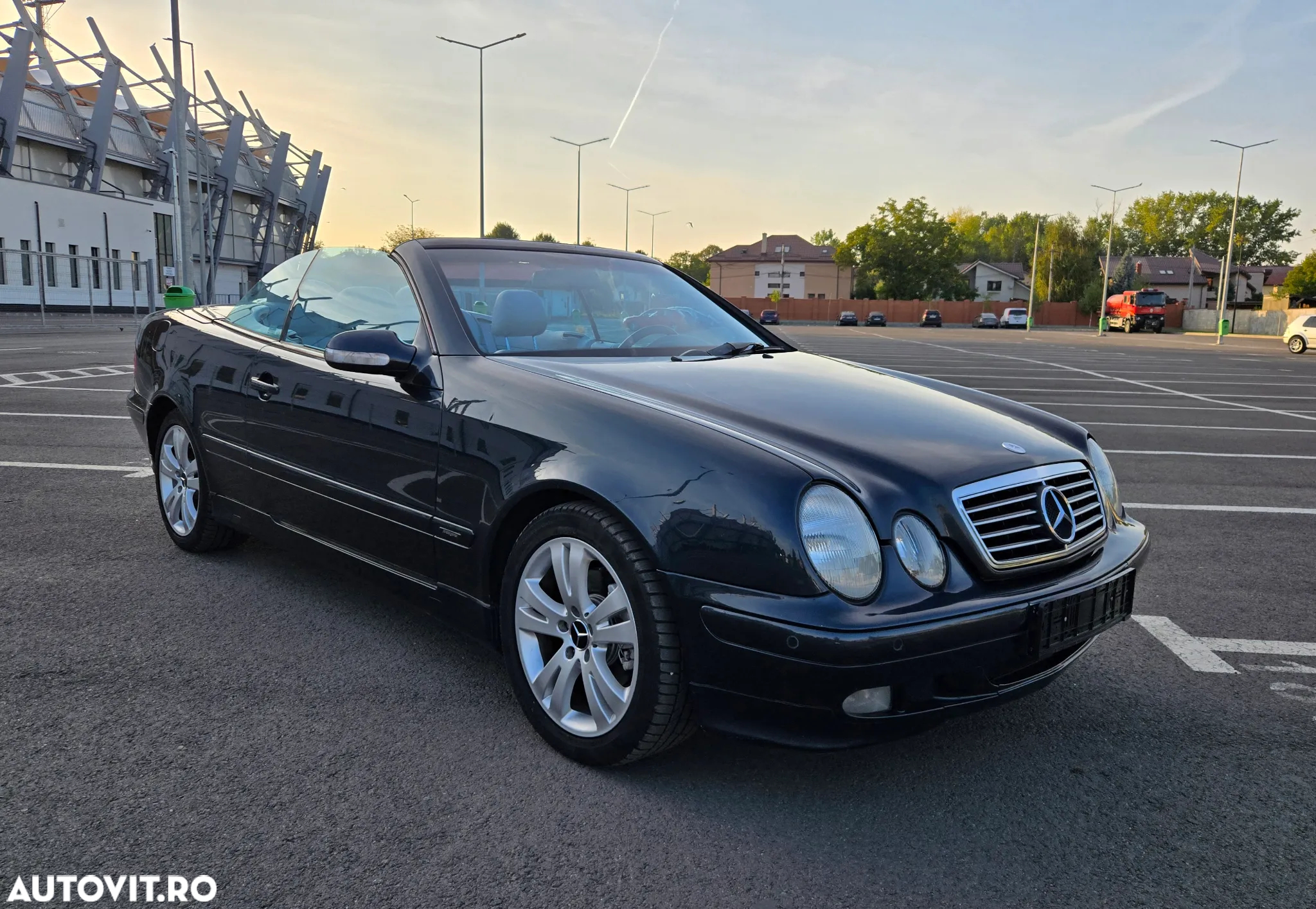 Mercedes-Benz CLK - 2