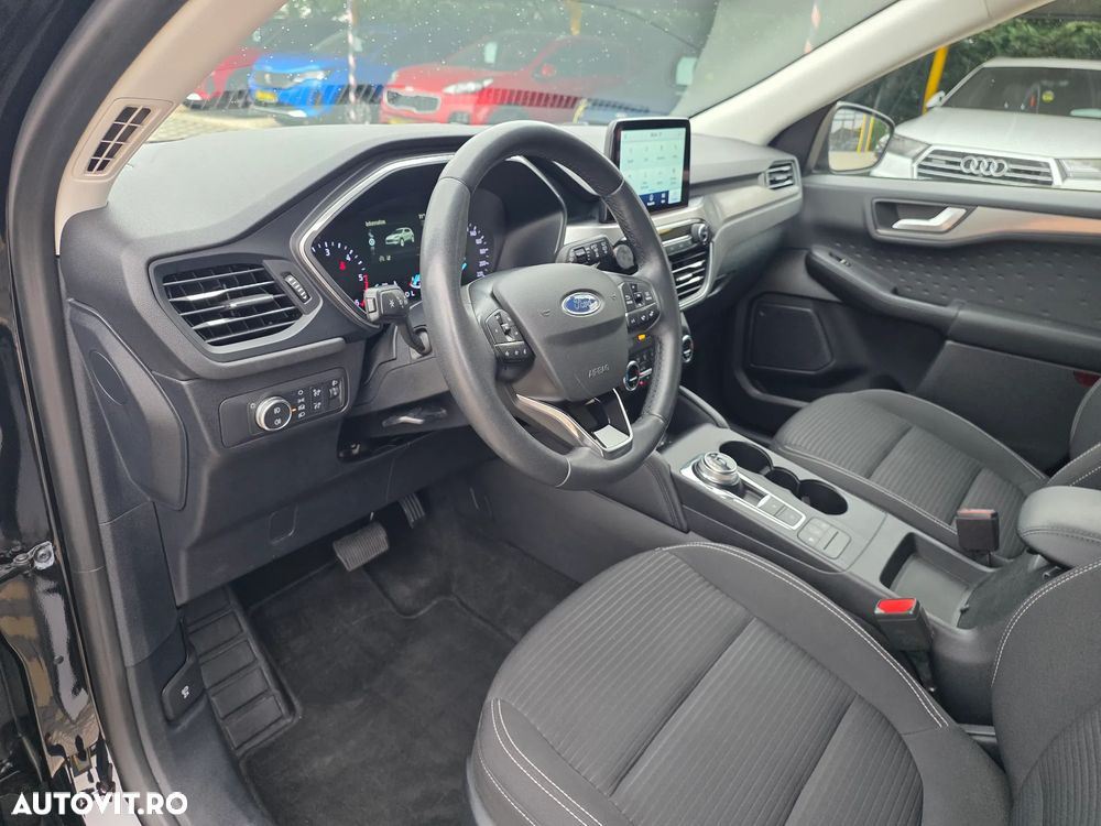 Ford Kuga - 16