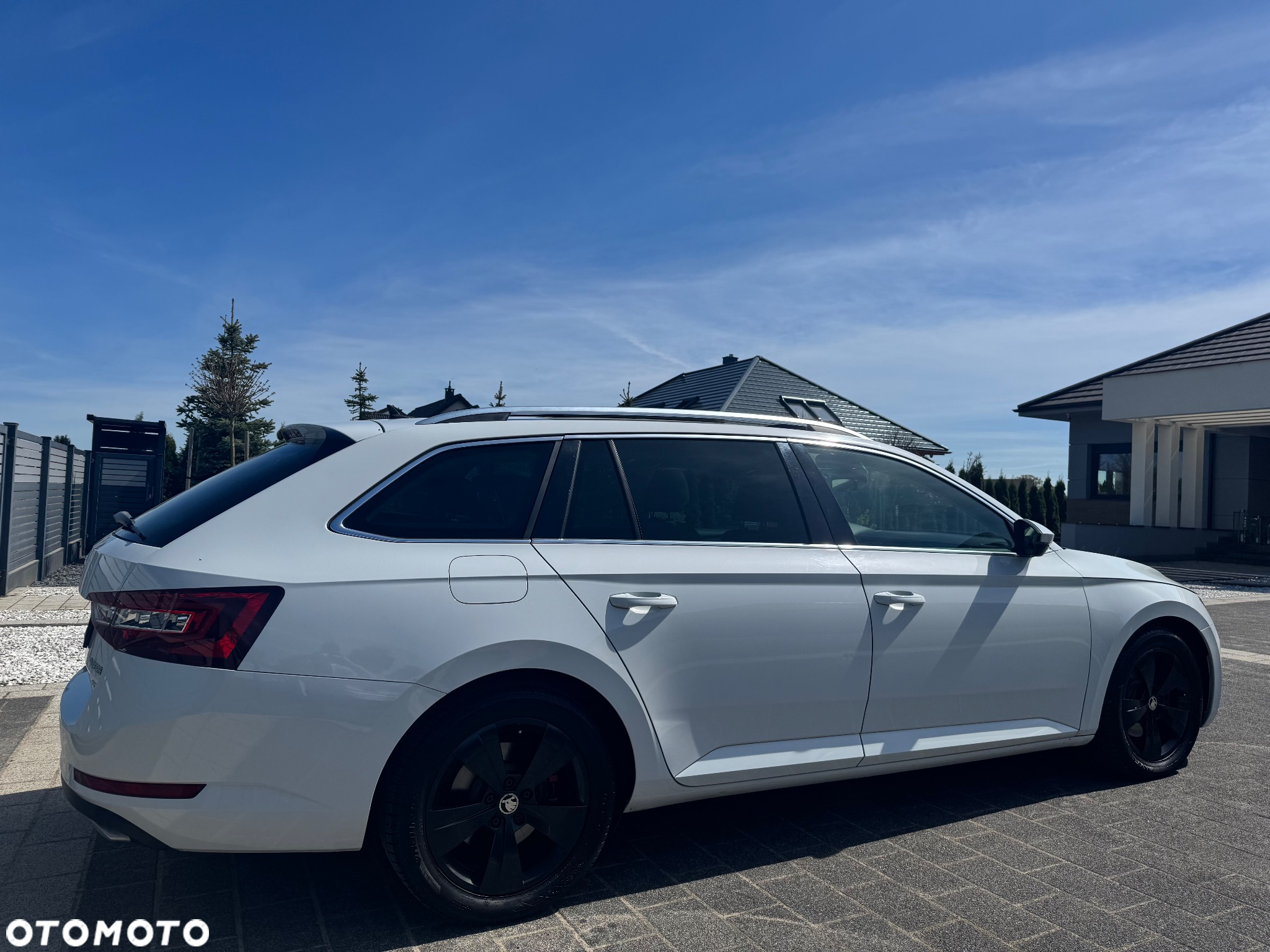 Skoda Superb 2.0 TDI 4x4 DSG Sportline - 10