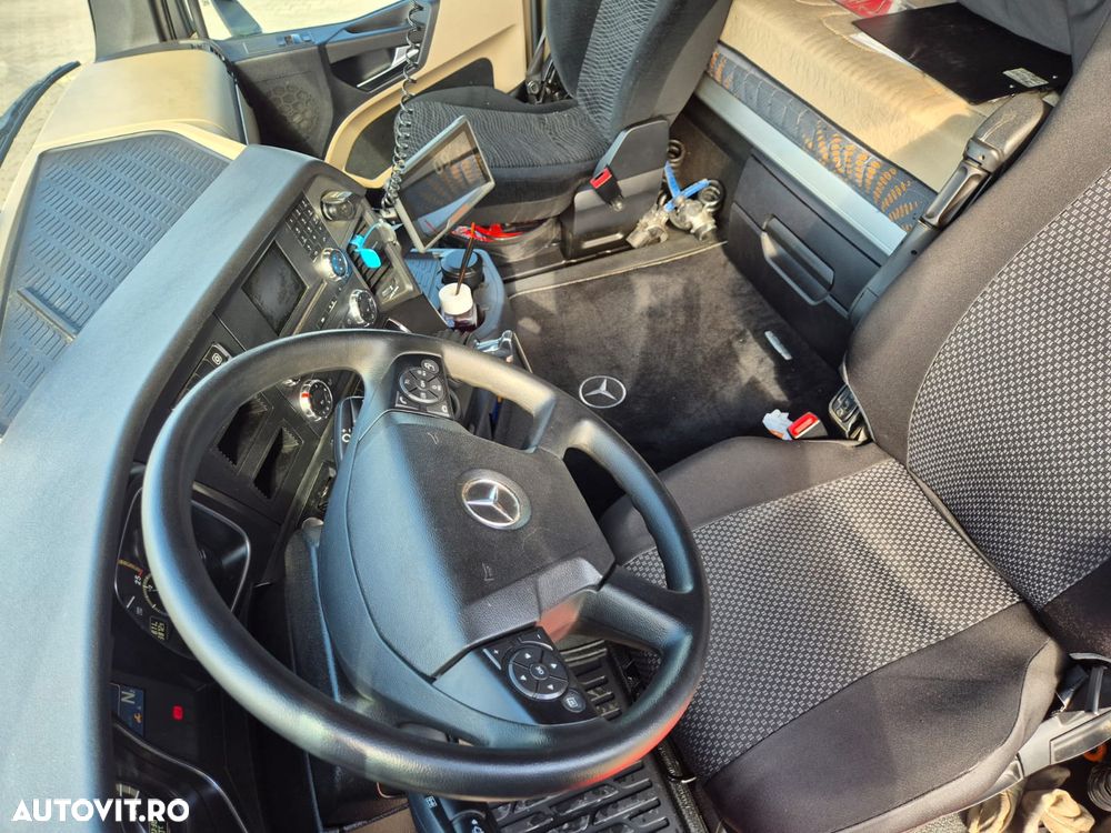 Mercedes-Benz Actors 1842 LSnrL - 9