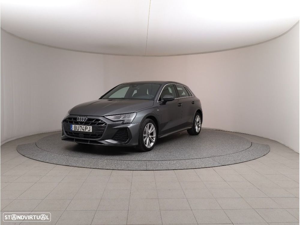 Audi A3 Sportback - 1