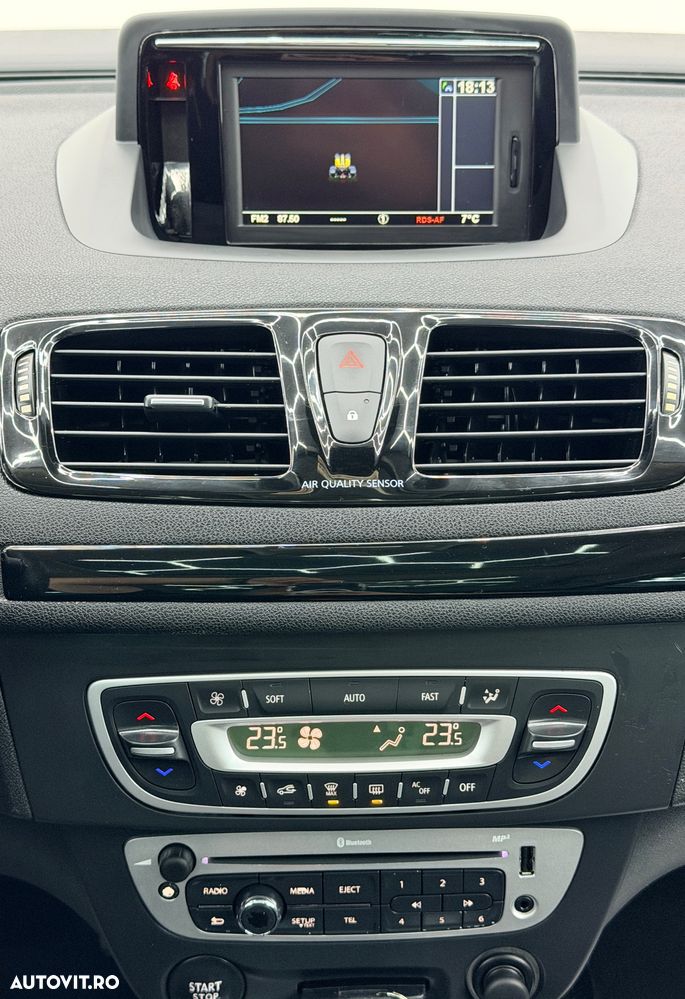 Renault Megane ENERGY dCi 130 Start & Stop Bose Edition - 25