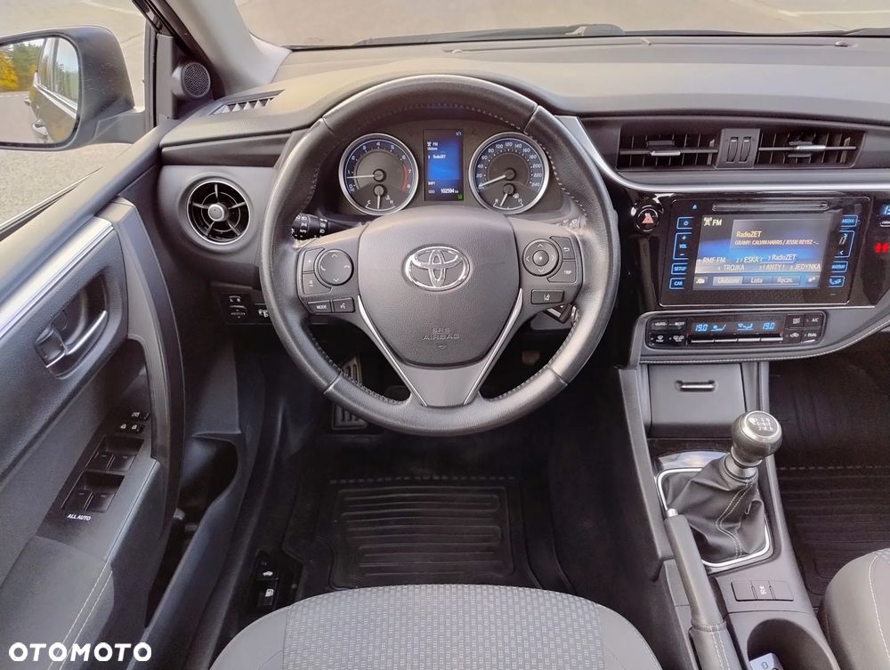 Toyota Corolla 1.6 Comfort - 7