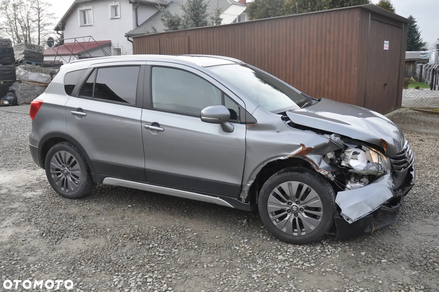 Suzuki SX4 - 10