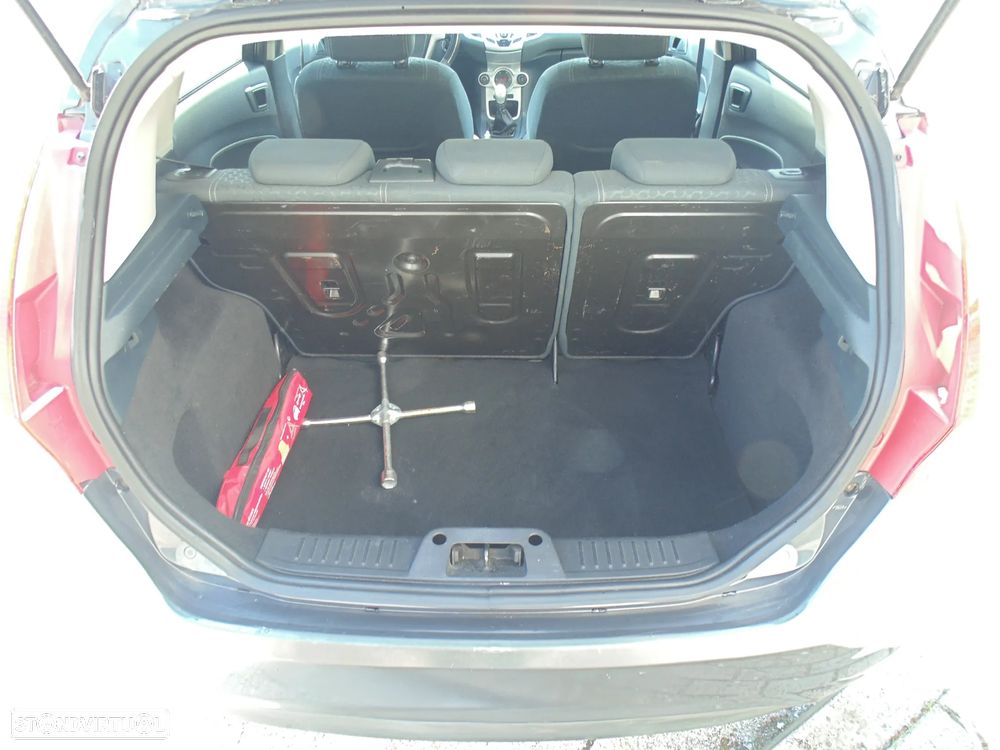 Ford Fiesta 1.25 Titanium - 12