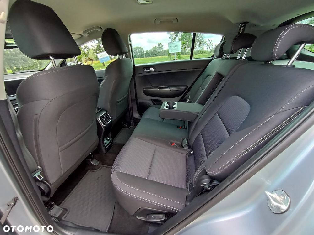 Kia Sportage 1.6 CRDI Black Edition 2WD - 29