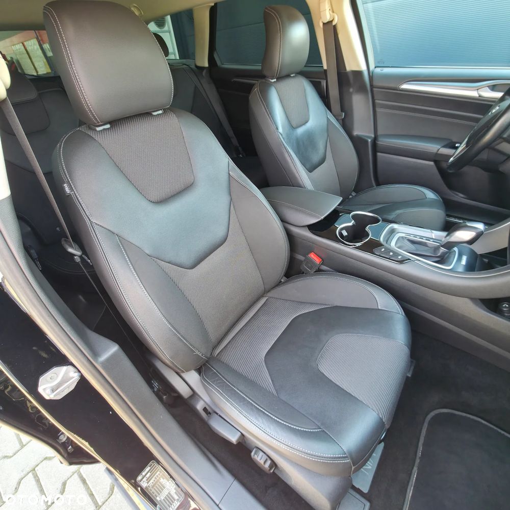 Ford Mondeo 2.0 TDCi STart-Stopp PowerShift-Aut Titanium - 29