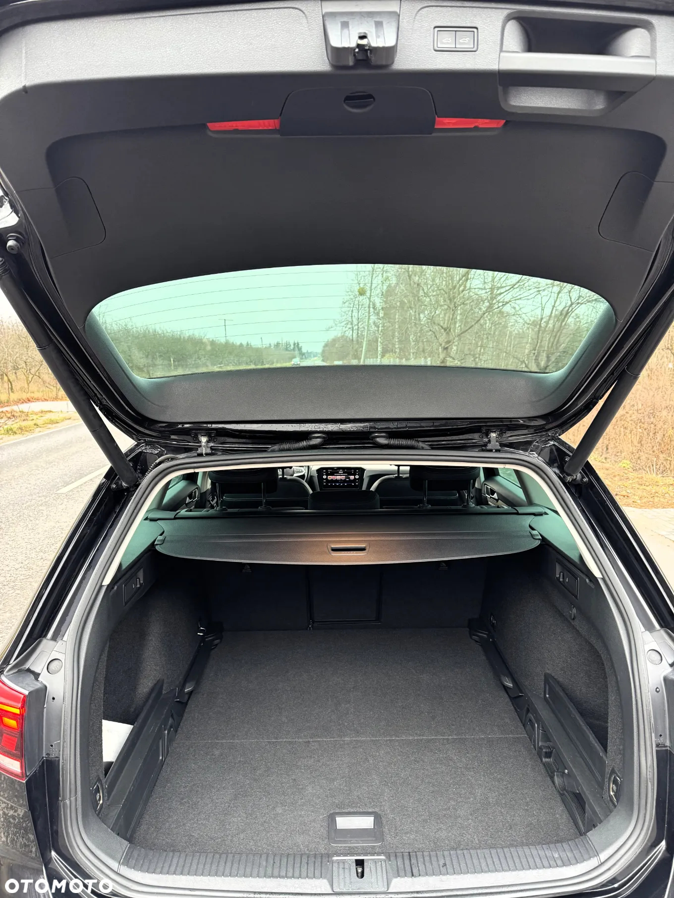Volkswagen Passat 2.0 TDI 4Mot Elegance DSG - 5